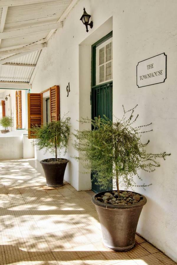 The Townhouse Villa Graaff-Reinet Dış mekan fotoğraf